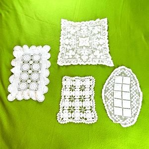 Vintage doily 4 pieces cottagecore